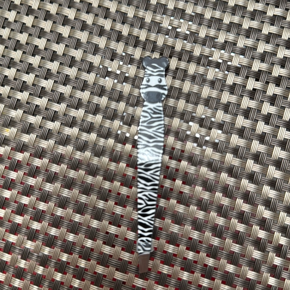 Cute zebra tweezers